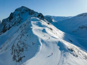 La plus longue piste de ski France, zoom sur une descente d’exception